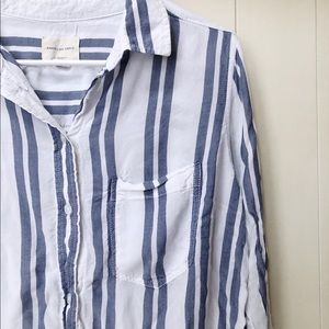 AE Oversized Button Up Shirt!!